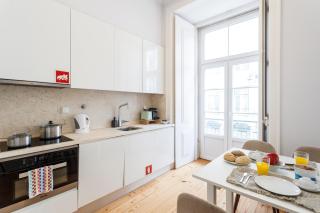 Bedrooms in Shared Apartment in Modern Accommodation in Downtown Lisbon - Lissabon - 1