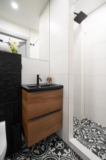 Green Garden & Private Parking Apartments with Playground - Riga - 1