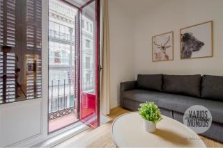 Tu balcón en Madrid para 3, Carretas 25 - 9