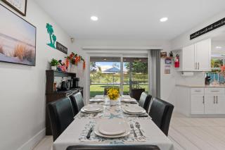Sweet Pink House 3 Bed 2 Bath Riviera Beach - Riviera Beach - 8