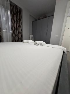 SoleMar Suites - Vlorë - 9