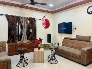 Govind Villa - 3BHK Penthouse Suite with Pool Splash - Lonavala - 1