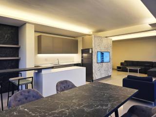 X-Tabarja hills modern apartment - 9