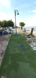 Beachfront Paradise Studio - Leptokaryá - 7