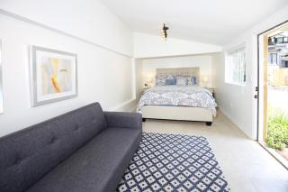 In The Village With Private Entrance - 2