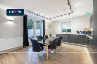 EXCLUSIVE DEALS l LAST-MINUTE ESCAPE l 1 X SUPER KING BED AND 3 SINGLE BEDS l WEMBLEY STADIUM LOCATION, FREE PARKING, SLEEPS 8 l Elevate Living Estates Short Lets & Serviced Apartments Wembley - Londra - 3