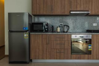 Nile-view Luxe 1br Apartment - 4
