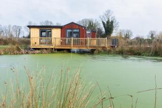 Red Sheds Cabin 'Herons Den' - Portarlington - 9