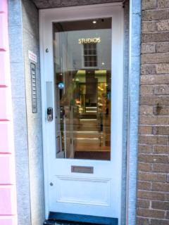 Charm Retreat in central Brighton- Studio Ap with kitchenette - Brighton & Hove - 6