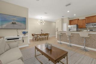 Upstay Family Home w Resort Access & Private Pool - 1