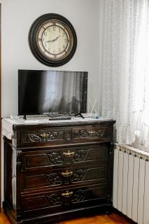 Amazing house with private backyard - 3