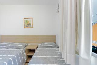 GB119 Apartamento 2/4 a 50m da Praia - Guarajuba - Camacari - 1