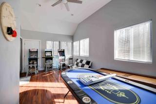 Modern Home in Poconos Camelback Lake - 4