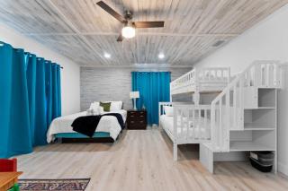 Seminole Beachhouse with Pool.Hottub.putput - 7
