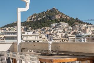 Artistic 2BDR Flat w Terrace & City View In Centre - Atene - 9
