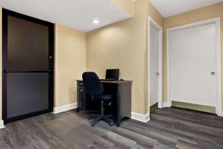 Best Western Greenville Inn - 4