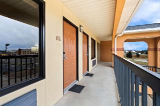 Best Western Greenville Inn - 3