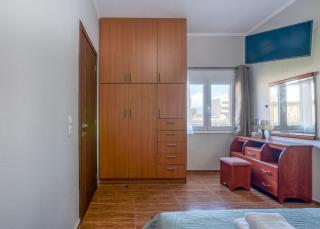 Margie's Apartments - 3