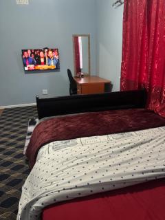 Comfort Guest House - - 5