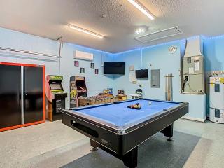 Orlando area getaway w pool & games - 7