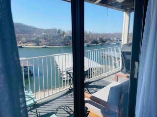 Lakeview Lookout - Lake Ozark - 9
