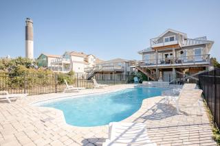 Lily's Pad - Oak Island - 0