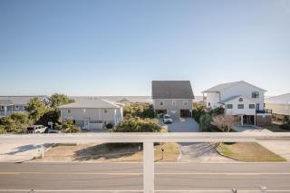 Lily's Pad - Oak Island - 8