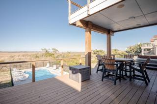 Lily's Pad - Oak Island - 6