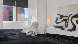 Cosy Luxury 2 Bedroom Apartment near NEC & Birmingham Airport - 5