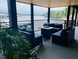 Wet Feet Retreat - Eldon - 0
