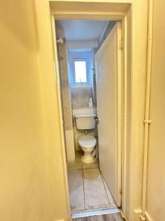 Ground floor one bedroom flat miles - Londra - 1