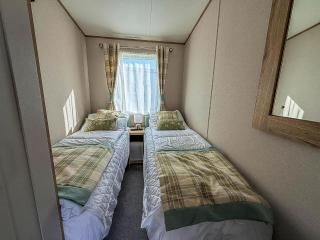 Luxury Lodge With Stunning Full Sea Views At Hopton Ref 80010W - Great Yarmouth - 3