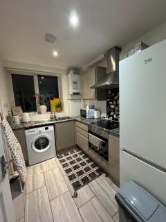 Spacious 2 Bedroom flat in TOWER BRIDGE! E1 - Londra - 3