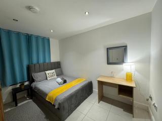 Spacious 2 Bedroom flat in TOWER BRIDGE! E1 - Londra - 1