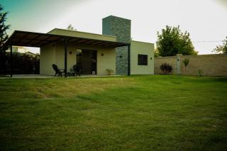 Complejo Zampa - Moderna casa con Pileta y Parque - 4