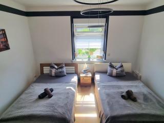 Ferienwohnung *Zur Weinbergstraße* - Lauta - 5