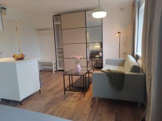 Cozy apartment near the sea - 8