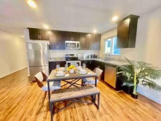 Seattle Luxury 4-Suite Retreat - Seattle - 3