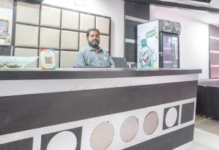 Spot On Sunshine Inn - Haiderabad - 9