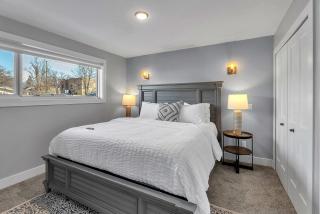 Premier Birmingham Retreat - 8