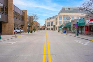 Premier Birmingham Retreat - 5