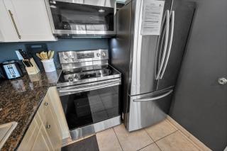 Resort Access! Chic 2-BR Escape with PVT Balcony - Myrtle Beach - 3