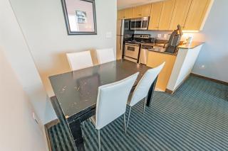 7th Floor! Modern Building, Direct Oceanfront View - Myrtle Beach - 3
