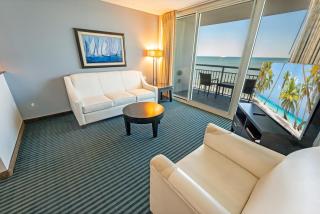 7th Floor! Modern Building, Direct Oceanfront View - Myrtle Beach - 0