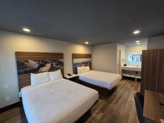 Hyland Inn near Legoland - Carlsbad - 7