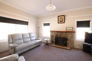 Yungera Homestead - - 4