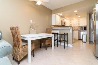 Ocean View Escape Studio Condo - Rehoboth Beach - 3