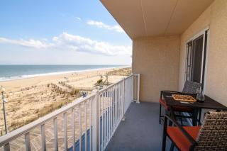 Ocean View Escape Studio Condo - Rehoboth Beach - 9