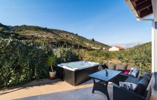 1 Bedroom Beautiful Home In Dol Postira - 3