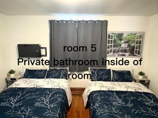 9 mins to pareson ariport BNB - Toronto - 5